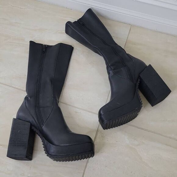 Darker Wavs Leather Square Toe Platform Heeled Boots Y2K Goth Size 8M Womens - Picture 2 of 12